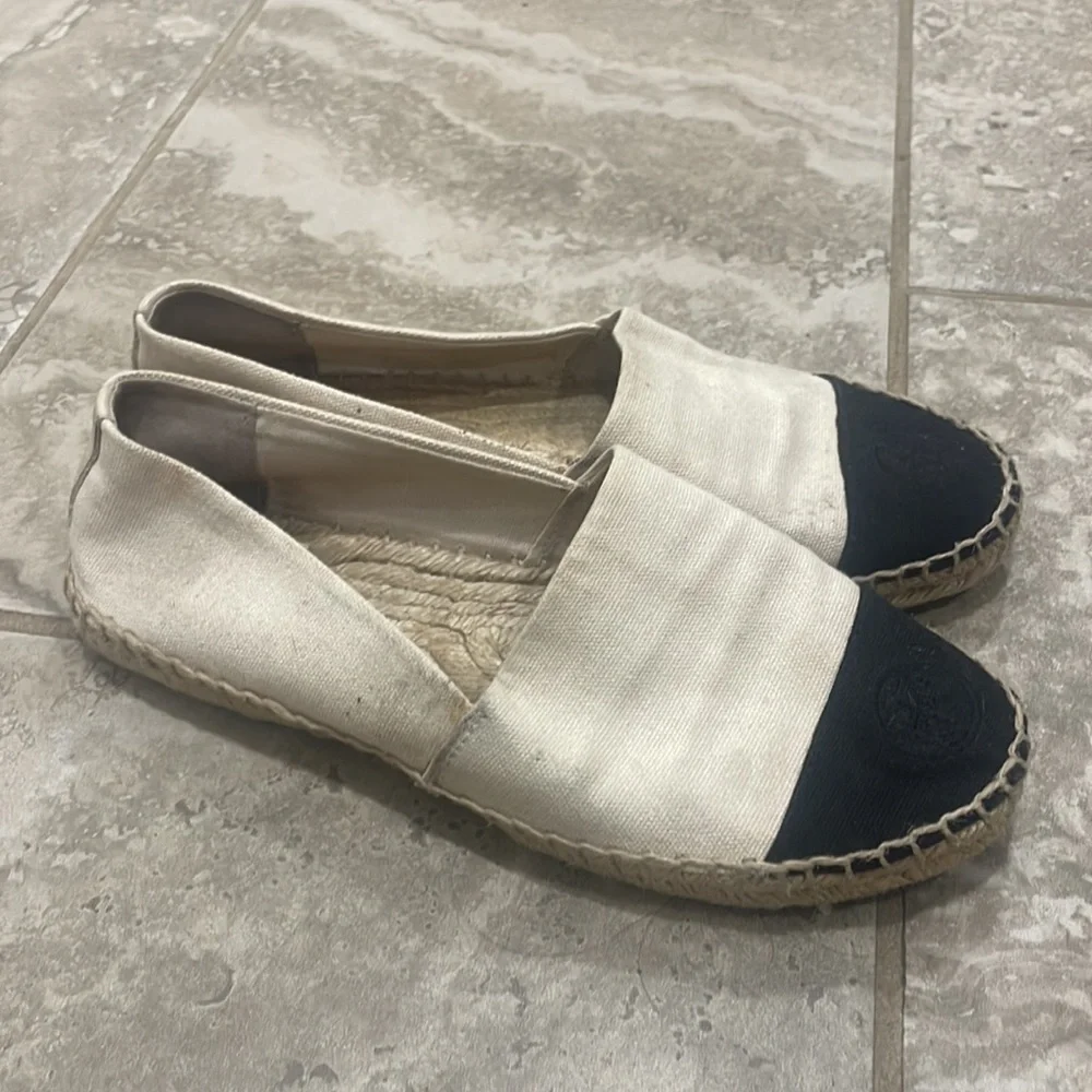 Tory Burch Canvas Color‎ Block Flat Espadrille size 8 Black And Tan
